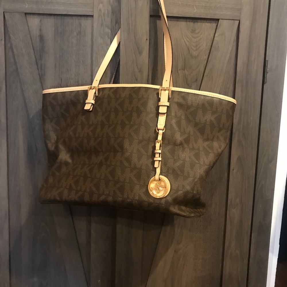 Michael Kors tote